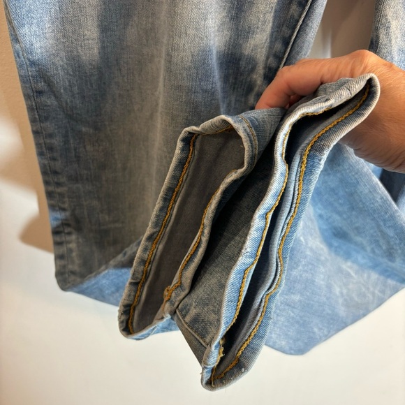 AMERICAN EAGLE Sz 38 x 32” Slim Straight Mid-Wash Splatter Colourway Zipper - Picture 4 of 10